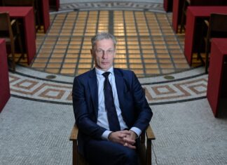 Tko je Boris Vujčić: Biografija čovjeka koji iz Zagreba seli u Frankfurt na vrh Europske središnje banke Tko je Boris Vujčić: Biografija čovjeka koji iz Zagreba seli u Frankfurt na vrh Europske središnje banke