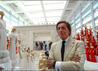 Legendary Fashion Designer Valentino Garavani Has Died at 93 Years Old Legendary Fashion Designer Valentino Garavani Has Died at 93 Years Old