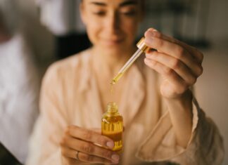 Shoppers Swear This $18 Retinol Serum Makes Them ‘Feel Years Younger’ Shoppers Swear This $18 Retinol Serum Makes Them ‘Feel Years Younger’