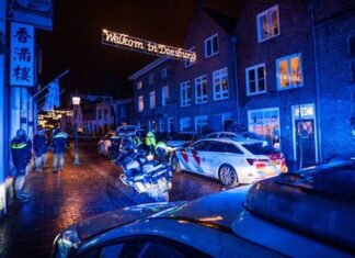 Wilde achtervolging: verdachte (30) mag proces thuis afwachten Wilde achtervolging: verdachte (30) mag proces thuis afwachten