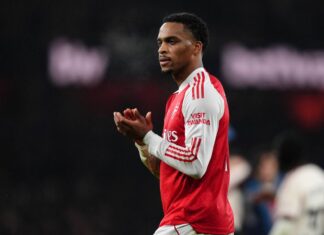 Buitenland: Oud-Ajacieden spelen volop Champions League-voetbal, Timber speelt absolute topwedstrijd Buitenland: Oud-Ajacieden spelen volop Champions League-voetbal, Timber speelt absolute topwedstrijd