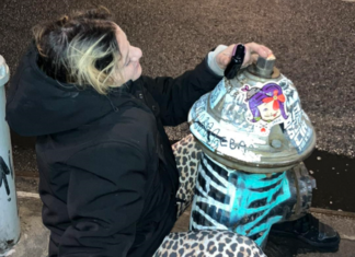 Fiica lui Ilie Năstase a ajuns pe străzi și n-are nici ce să mănânce: ”Îmi puteți trimite bani?” Fiica lui Ilie Năstase a ajuns pe străzi și n-are nici ce să mănânce: ”Îmi puteți trimite bani?”