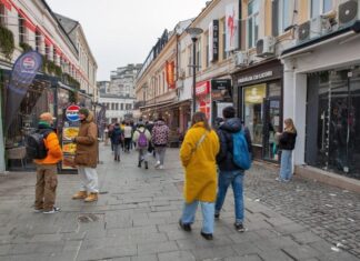 Bucureştenii, nemulţumiţi de Centrul Vechi din Capitală. Ce cred că ar trebui să facă Ciprian Ciucu: „E de râs şi de plâns” Bucureştenii, nemulţumiţi de Centrul Vechi din Capitală. Ce cred că ar trebui să facă Ciprian Ciucu: „E de râs şi de plâns”