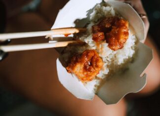 How to cut down on trans fats if cooking from scratch isn’t an option How to cut down on trans fats if cooking from scratch isn’t an option