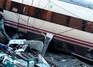 Descarrila un tren de Rodalies entre las estaciones de Blanes y Maçanet y otro entre Gelida y Sant Sadurní, Barcelona Descarrila un tren de Rodalies entre las estaciones de Blanes y Maçanet y otro entre Gelida y Sant Sadurní, Barcelona