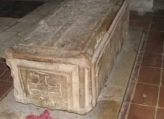 Testul ADN care a dărâmat mitul de la Curtea de Argeș! Cine zace, de fapt, în mormântul lui Vlaicu Vodă Testul ADN care a dărâmat mitul de la Curtea de Argeș! Cine zace, de fapt, în mormântul lui Vlaicu Vodă