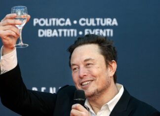Elon Musk Makes Part of X Algorithm Open Source, Says It ‘Sucks’ Elon Musk Makes Part of X Algorithm Open Source, Says It ‘Sucks’