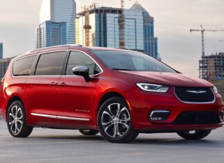 Chrysler’s Pulling the Plug on the Pacifica Plug-In. What’s Next? Chrysler’s Pulling the Plug on the Pacifica Plug-In. What’s Next?