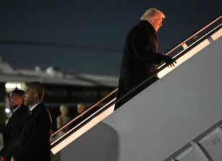 Trump på vei til Davos Trump på vei til Davos