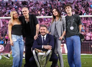 Familienstreit: Die Beckhams sind an einem “neuen Tiefpunkt” Familienstreit: Die Beckhams sind an einem “neuen Tiefpunkt”