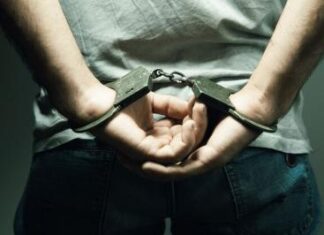 Edarkan Ratusan Obat Keras di Tangerang, 2 Pria Ditangkap Edarkan Ratusan Obat Keras di Tangerang, 2 Pria Ditangkap