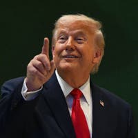 Donald Trump protzt in Davos mit der amerikanischen Weltmacht – und verspricht immerhin, Grönland nicht mit Gewalt in Besitz zu nehmen Donald Trump protzt in Davos mit der amerikanischen Weltmacht – und verspricht immerhin, Grönland nicht mit Gewalt in Besitz zu nehmen