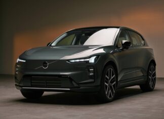 Bude to bestseller? V novém Volvu mluví AI od Googlu, naráz dojede k moři a jeho dveře mají křídla Bude to bestseller? V novém Volvu mluví AI od Googlu, naráz dojede k moři a jeho dveře mají křídla