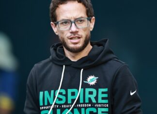 Eagles reportedly miss out on their top offensive coordinator target Eagles reportedly miss out on their top offensive coordinator target