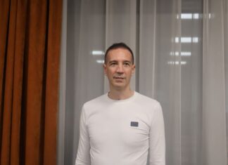 Strujni krug poziva taksiste i dostavne službe da iskoriste 45 milijuna eura poticaja za nova električna vozila Strujni krug poziva taksiste i dostavne službe da iskoriste 45 milijuna eura poticaja za nova električna vozila