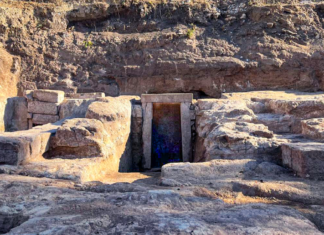 2,400-year-old Hercules shrine and elite tombs discovered outside ancient Rome’s walls 2,400-year-old Hercules shrine and elite tombs discovered outside ancient Rome’s walls