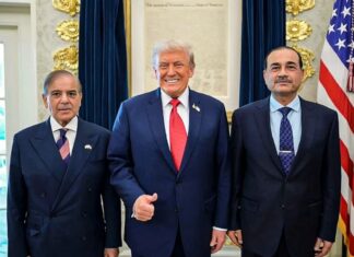 Pakistan’s Gaza Glitch: JUI-F Chief Fazlur Rehman Slams Peace Board, Warns Shehbaz & Munir | Exclusive Pakistan’s Gaza Glitch: JUI-F Chief Fazlur Rehman Slams Peace Board, Warns Shehbaz & Munir | Exclusive