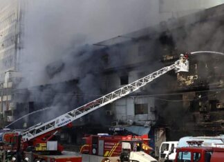 ‘Doomsday scenario’: Death toll in Pakistan mall fire climbs to around 50 people ‘Doomsday scenario’: Death toll in Pakistan mall fire climbs to around 50 people
