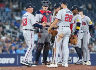 Braves re-sign former Phillies, Dodgers utilityman to one-year deal Braves re-sign former Phillies, Dodgers utilityman to one-year deal