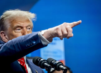 Trump minimalizează contribuția aliaților în Afganistan. „N-am avut nevoie de ei / Au stat puțin mai în spate” Trump minimalizează contribuția aliaților în Afganistan. „N-am avut nevoie de ei / Au stat puțin mai în spate”