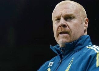 Sean Dyche: «Devíamos ter feito muito mais» Sean Dyche: «Devíamos ter feito muito mais»
