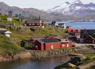 5.000 de groenlandezi protestează împotriva lui Trump în timp ce UE se reunește de urgență la Bruxelles 5.000 de groenlandezi protestează împotriva lui Trump în timp ce UE se reunește de urgență la Bruxelles