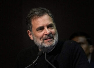 Farmers have shown the way to workers, poor must unite to bring back MGNREGA: Rahul Gandhi Farmers have shown the way to workers, poor must unite to bring back MGNREGA: Rahul Gandhi