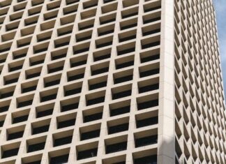 Hong Kong Office Rents Edged Upwards in December Despite Rising Vacancy Hong Kong Office Rents Edged Upwards in December Despite Rising Vacancy