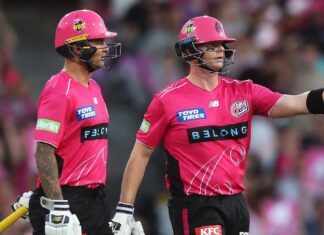 Steve Smith leads Sydney Sixers to Big Bash grand final after knocking out Hobart Hurricanes Steve Smith leads Sydney Sixers to Big Bash grand final after knocking out Hobart Hurricanes