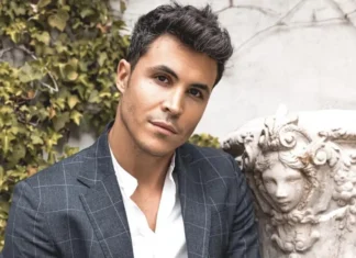 “Mi madre y yo nos quedamos en shock”: los 3 titulares más impactantes de Kiko Jiménez en ‘¡De Viernes!’ tras la detención de su padre “Mi madre y yo nos quedamos en shock”: los 3 titulares más impactantes de Kiko Jiménez en ‘¡De Viernes!’ tras la detención de su padre