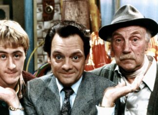 Only Fools and Horses’ Del Boy Trotter was nearly played by legendary Harry Potter star Only Fools and Horses’ Del Boy Trotter was nearly played by legendary Harry Potter star