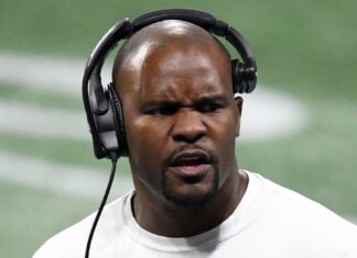 Turns Out a Godfather Deal Was Needed to Keep Brian Flores in Minnesota Turns Out a Godfather Deal Was Needed to Keep Brian Flores in Minnesota