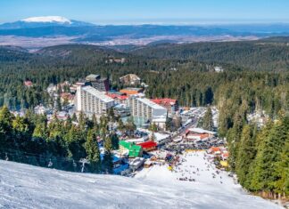 Ilskan mot hotellet i Bulgarien – efter skylten i lobbyn Ilskan mot hotellet i Bulgarien – efter skylten i lobbyn