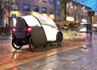 TwoZero sieht aus wie ein Mini-Auto, ist aber ein E-Bike TwoZero sieht aus wie ein Mini-Auto, ist aber ein E-Bike