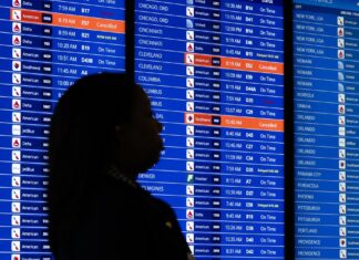 Miles de vuelos cancelados antes de tormenta invernal en Estados Unidos Miles de vuelos cancelados antes de tormenta invernal en Estados Unidos