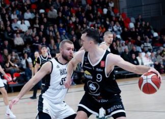 Valmieras basketbolisti pārspēj “Rīgas zeļļus” Valmieras basketbolisti pārspēj “Rīgas zeļļus”