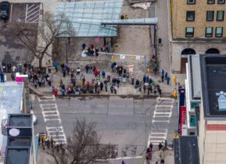 Un nou scandal în SUA după ce agenții federali au împușcat mortal o persoană în Minneapolis Un nou scandal în SUA după ce agenții federali au împușcat mortal o persoană în Minneapolis