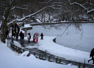 Thousands of flights cancelled as major winter storm moves across the US Thousands of flights cancelled as major winter storm moves across the US