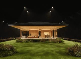 Así es la casa de cristal que Pharrell Williams ha diseñado para el desfile de Louis Vuitton: “No soy arquitecto. Construyo soluciones” Así es la casa de cristal que Pharrell Williams ha diseñado para el desfile de Louis Vuitton: “No soy arquitecto. Construyo soluciones”