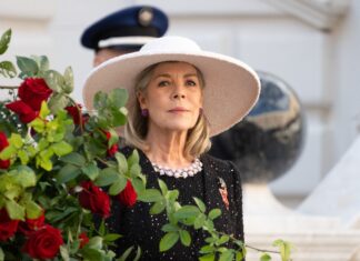 How Princess Caroline of Monaco Transformed Her Style After Her Second Husband’s Death How Princess Caroline of Monaco Transformed Her Style After Her Second Husband’s Death