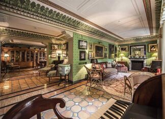 La Vagnola, la impresionante villa en la Toscana que Valentino vendió por 12 millones de euros La Vagnola, la impresionante villa en la Toscana que Valentino vendió por 12 millones de euros