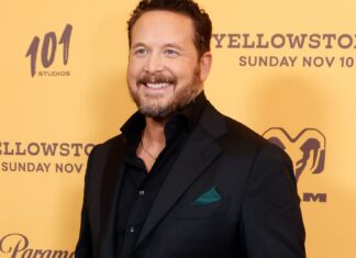 Cole Hauser makes rare public outing with youngest daughter — photo Cole Hauser makes rare public outing with youngest daughter — photo