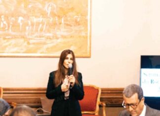 Séminaire à Paris des consuls généraux du Maroc en France Séminaire à Paris des consuls généraux du Maroc en France