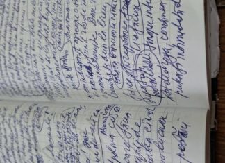 Duelul dintre peniță și tastatură Duelul dintre peniță și tastatură