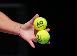 Osemfinále Australian Open a futbalové dohrávky. Športový program na dnes (26. január) Osemfinále Australian Open a futbalové dohrávky. Športový program na dnes (26. január)