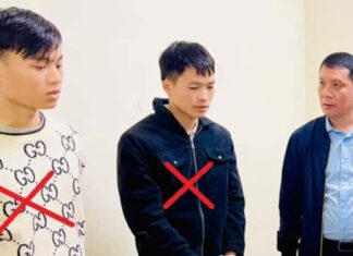 Bắt giữ hai đối tượng cướp tiệm vàng ở Ninh Bình Bắt giữ hai đối tượng cướp tiệm vàng ở Ninh Bình