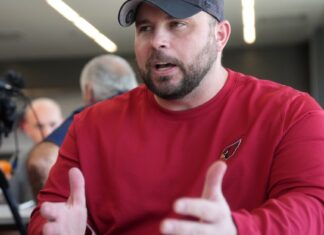 Eagles reportedly denied permission to interview Cowboys offensive coordinator Eagles reportedly denied permission to interview Cowboys offensive coordinator