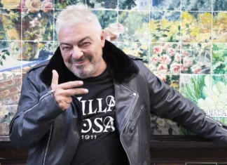 Antonio Canales regresa a ‘GH DÚO’ tras la muerte de su hermano: “Mi madre me lo pidió” Antonio Canales regresa a ‘GH DÚO’ tras la muerte de su hermano: “Mi madre me lo pidió”