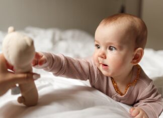 Babies who attend daycare share ‘good’ germs, too Babies who attend daycare share ‘good’ germs, too