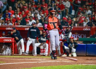 Toros no se rinden y vienen de atrás contra Leones 3-2 Toros no se rinden y vienen de atrás contra Leones 3-2